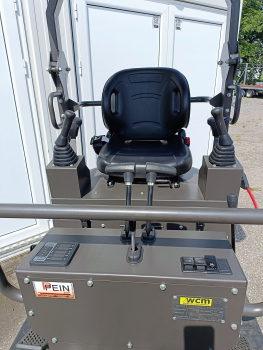Aktionsangebot: Minibagger PRO 1,27 t inkl. Schaufel 300 mm,  Hydraulischen Daumengreifer und Schnellkuppler